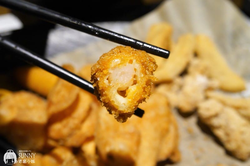 高鐵左營親子遊x新光三越美食．炸去啃