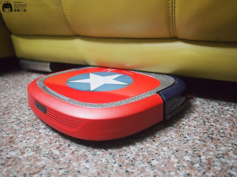 掃地機器人pat3開箱文｜懶人的家務好幫手-科沃斯吸掃拖三合一掃地機器人(美國隊長限定版)