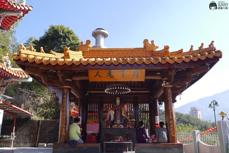 日月潭熱門景點-到<日月潭-龍鳳宮月老廟>拜月老擺脫單身