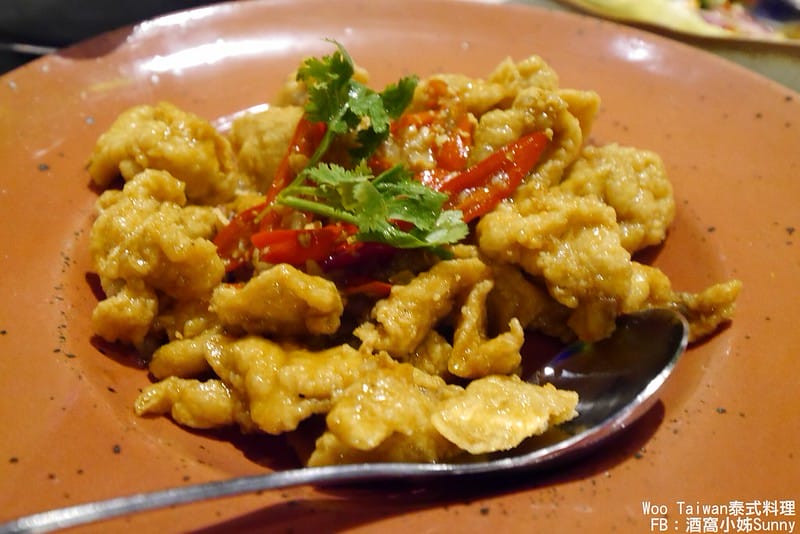 高雄美食|Woo Taitan泰式料理|酒窩小姊Sunny
