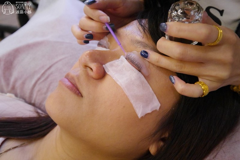 台中霧眉推薦十分鐘給你超自然純手工霧眉-Party Queen仿妝紋繡