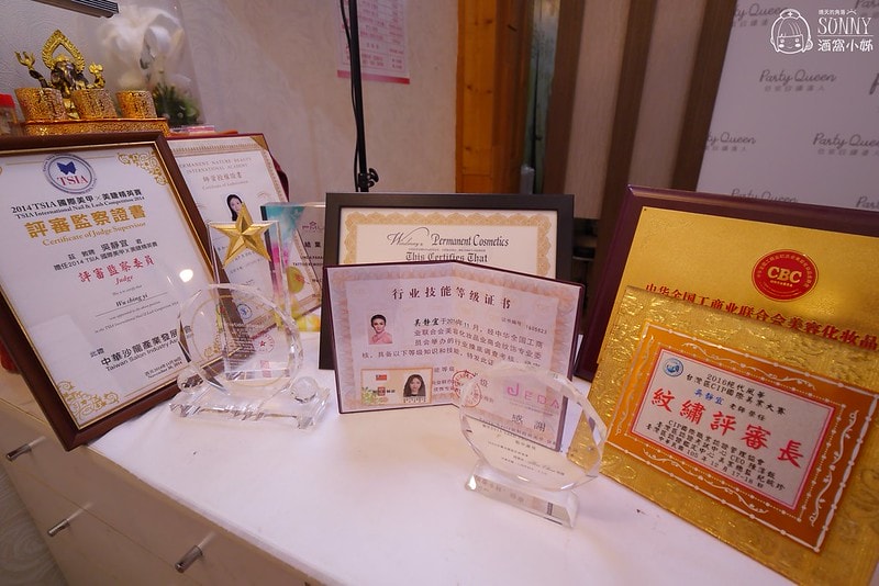 台中霧眉推薦十分鐘給你超自然純手工霧眉-Party Queen仿妝紋繡