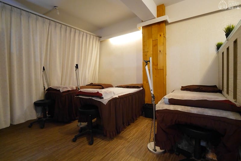 台中霧眉推薦|十分鐘給你超自然純手工霧眉-Party Queen仿妝紋繡