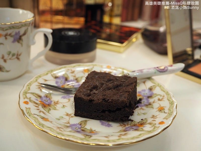 高雄美睫推薦 MissQ私睫妝園