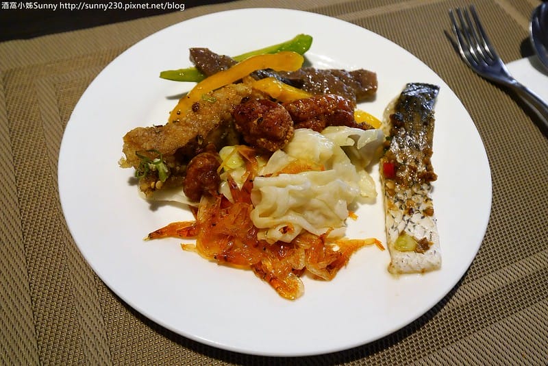 台中住宿推薦｜雲河概念旅館