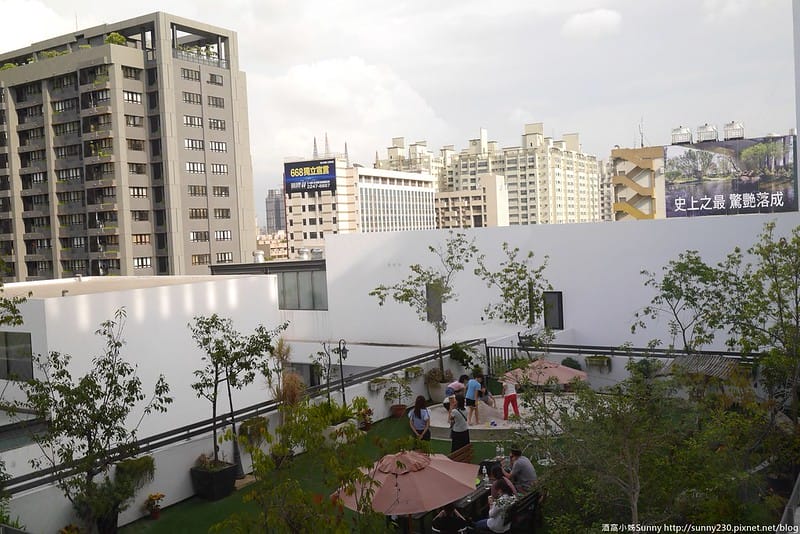 台中住宿推薦｜雲河概念旅館