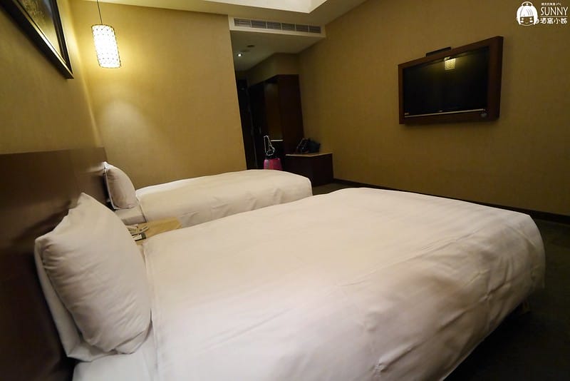 嘉義住宿｜冠閣商務大飯店