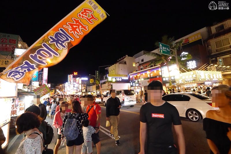 墾丁平價住宿｜黑與白時尚會館