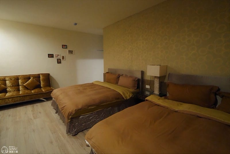 墾丁平價住宿｜黑與白時尚會館