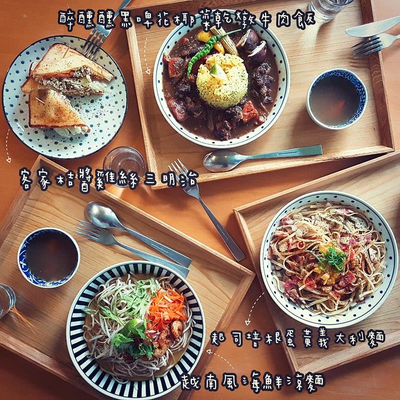 43787664_2211599475792008_1169215197483630592_n