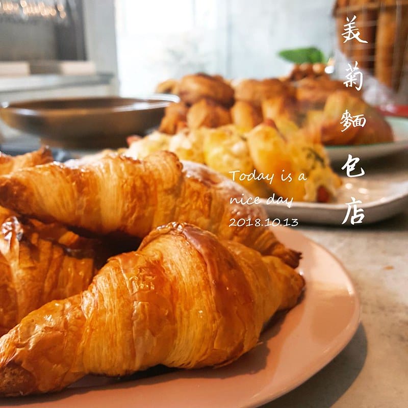 43829095_2211623739122915_1540440864533250048_n