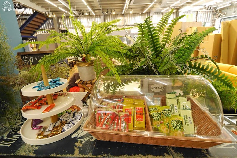 億家具倉庫批發(屏東店)