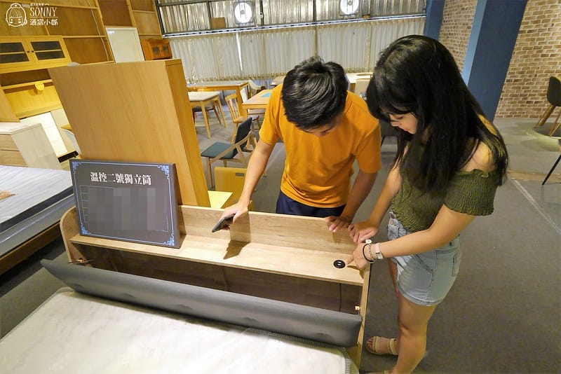 億家具倉庫批發(屏東店)