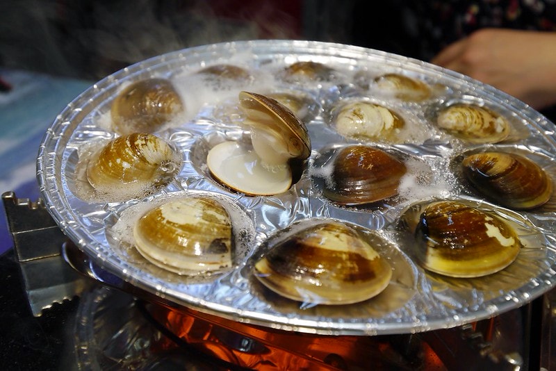 嘉義文化夜市美食蜊正站好(鮮烤蛤蜊)