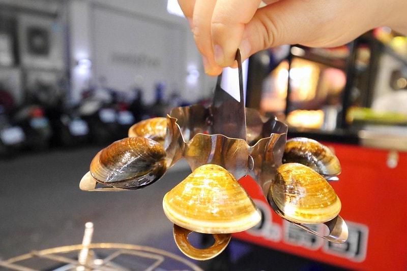 嘉義文化夜市美食蜊正站好(鮮烤蛤蜊)