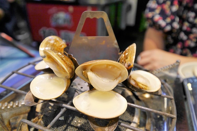 嘉義文化夜市美食蜊正站好(鮮烤蛤蜊)