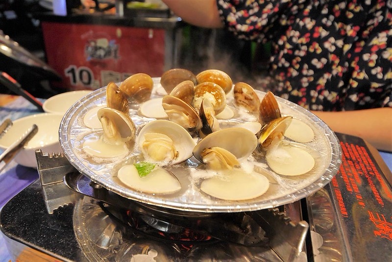 嘉義文化夜市美食蜊正站好(鮮烤蛤蜊)