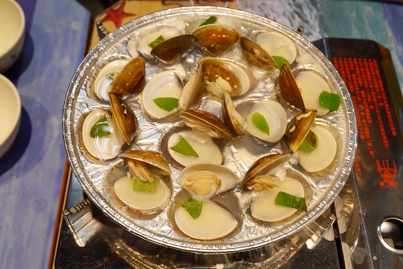 嘉義文化夜市美食蜊正站好(鮮烤蛤蜊)