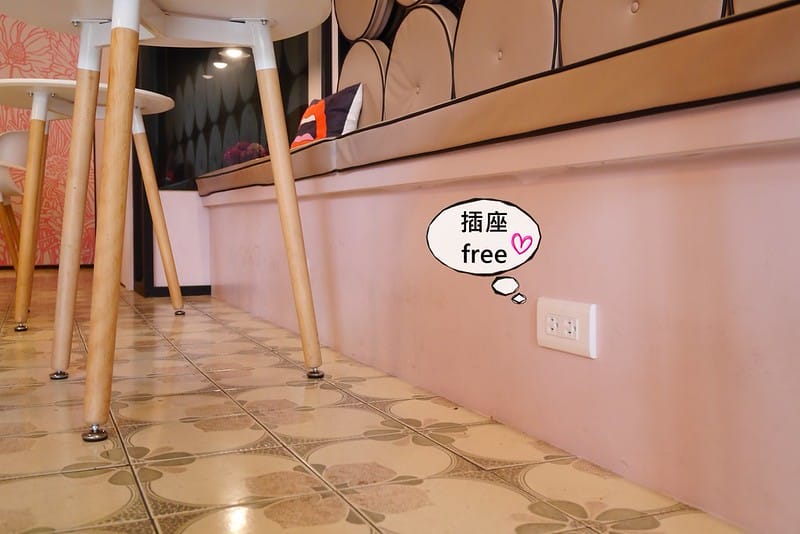 嘉義早午餐下午茶｜網美、甜點控…Ms. Dolly多莉咖啡，妳，IG了沒?(甜甜圈堡/日式舒芙蕾吐司/早午餐/咖啡)