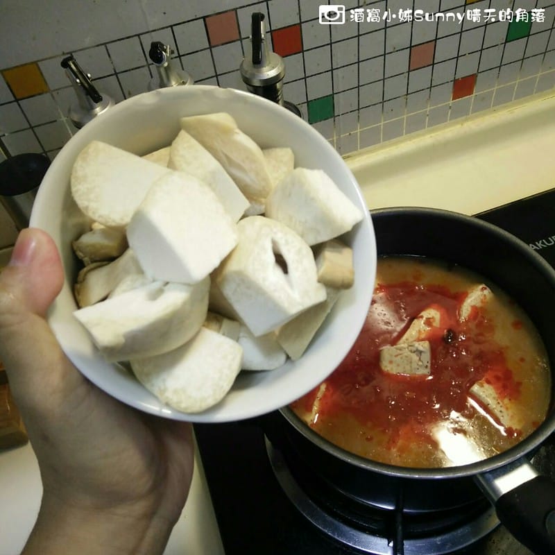 酒窩小姊生活日常-在家煮麻辣臭豆腐鍋