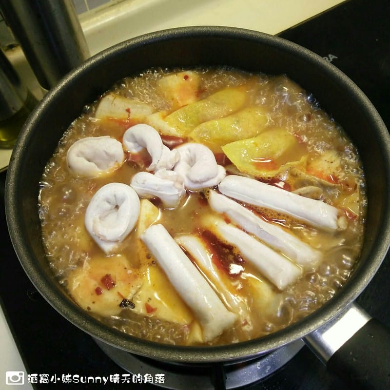 酒窩小姊生活日常-在家煮麻辣臭豆腐鍋
