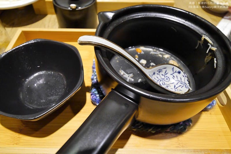 高雄美食x城裡的小月光 單身雞湯