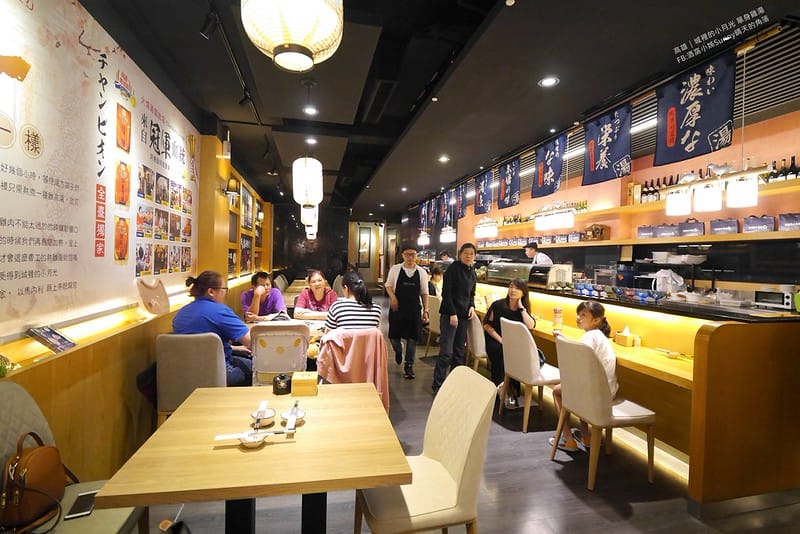 高雄美食x城裡的小月光 單身雞湯