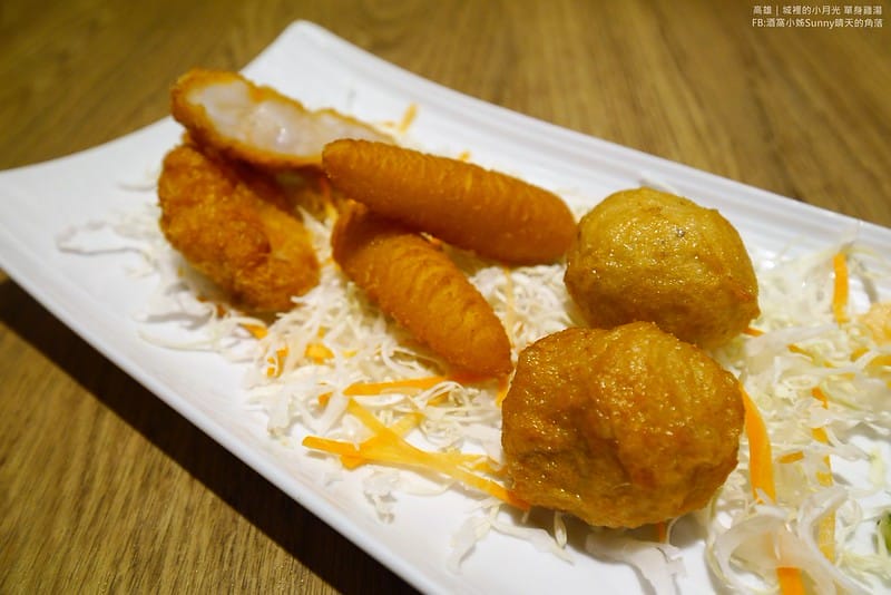 高雄美食x城裡的小月光 單身雞湯