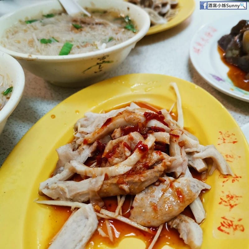 龍山寺捷運站美食 香佳旗魚米粉湯