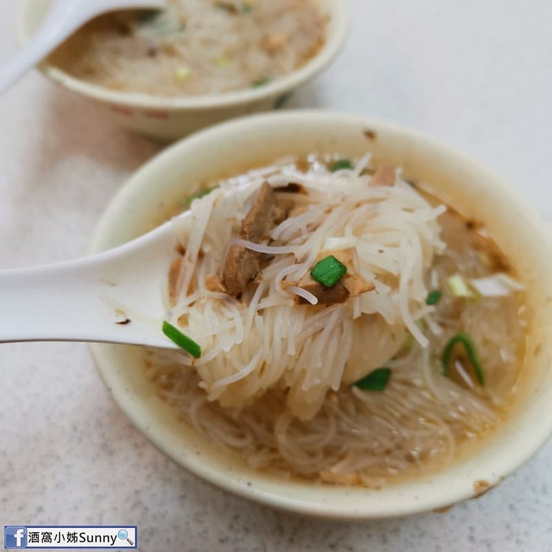 龍山寺捷運站美食 香佳旗魚米粉湯