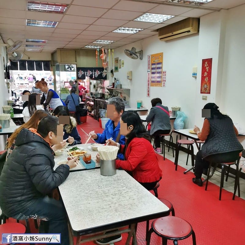 龍山寺捷運站美食 香佳旗魚米粉湯