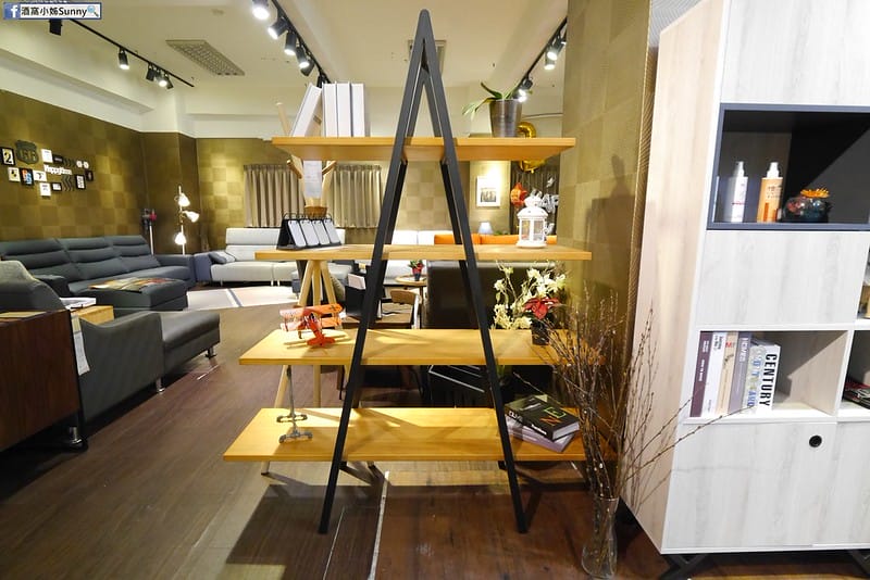 億家具(台北萬華店)