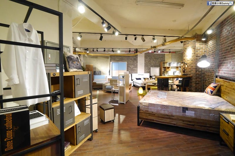 億家具(台北萬華店)