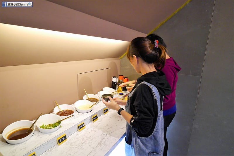 嘉義市美食x嘉義火鍋x香嶽嶽麻辣鴛鴦鍋