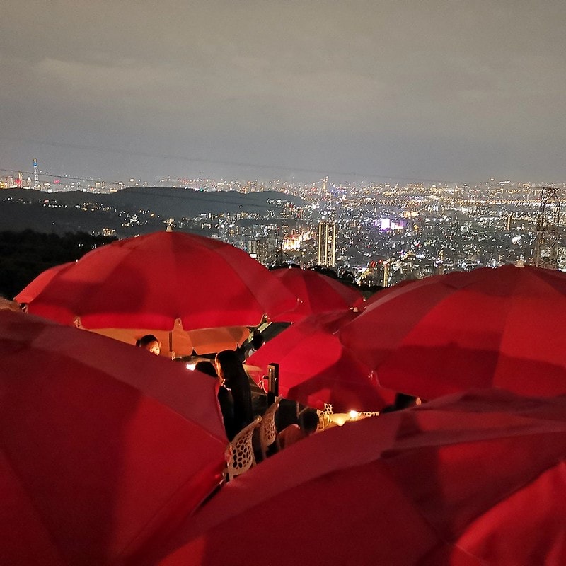 台北陽明山夜景餐廳_草山夜未眠