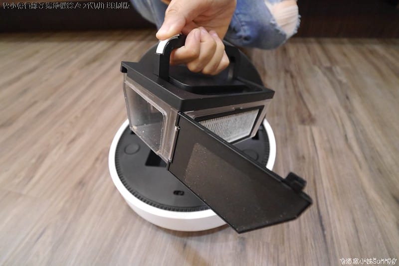 [開箱]ZEBOT 智小兔負離子掃地機器人吸塵器 2代 WiFi 滾刷版-簡約黑白(美國設計-台灣研發)(APP搶購)