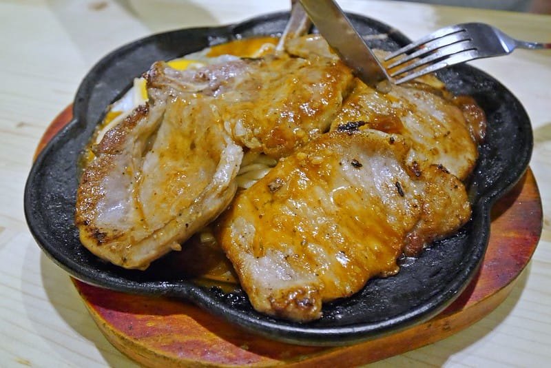 嘉義美食.嘉義牛排.19號倉庫鐵板牛排