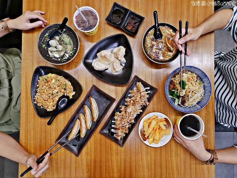 民雄美食十里洋場 鍋貼專賣店