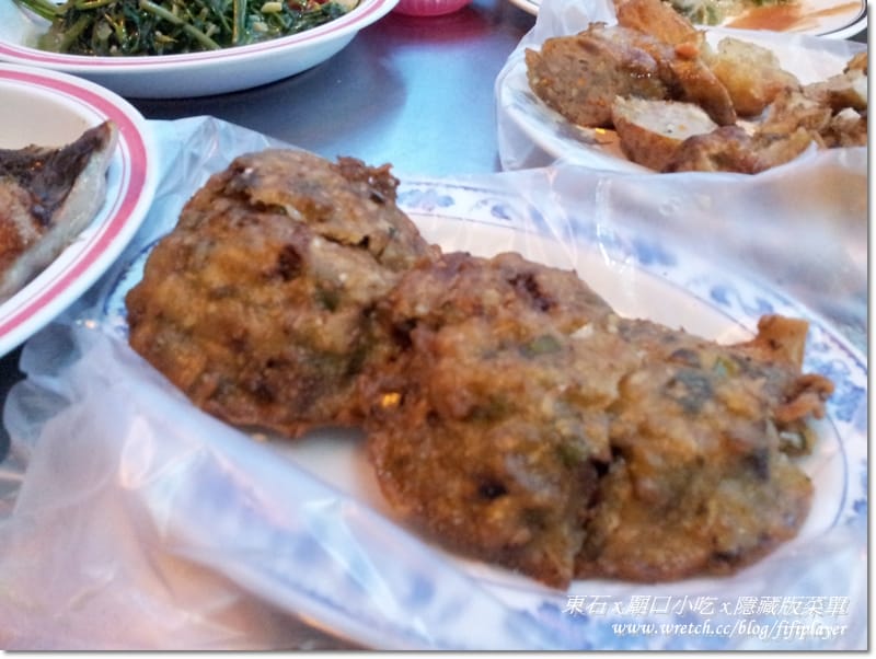 嘉義東石美食｜N訪在地人推薦的東石先天宮廟口六十年蚵嗲老店(平價、美味好吃)