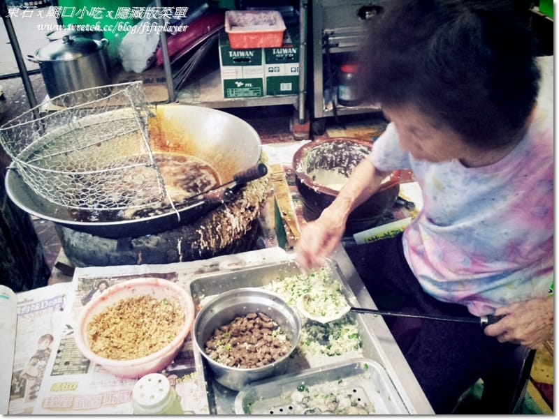 嘉義東石美食｜N訪在地人推薦的東石先天宮廟口六十年蚵嗲老店(平價、美味好吃)