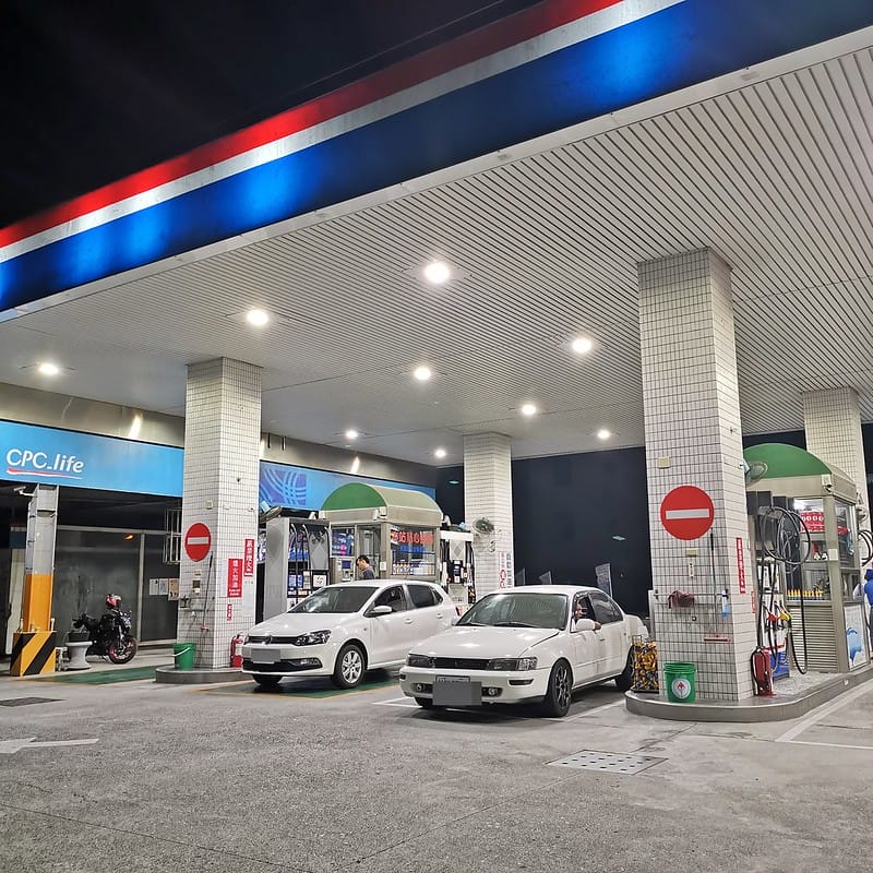 煤油暖爐開箱文｜日本CORONA自動溫控煤油暖氣機BD-ST3616BY,瞬熱暖房快!安全!省電!(附贈電動加油槍)文末有影片