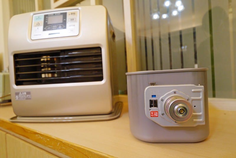 日本CORONA自動溫控煤油暖氣機BD-ST3616BY,瞬熱暖房快!安全!省電!(附贈電動加油槍)