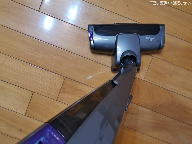 阿魚師和酒窩姊の生活社｜【MATURE美萃】直立式無線吸塵器