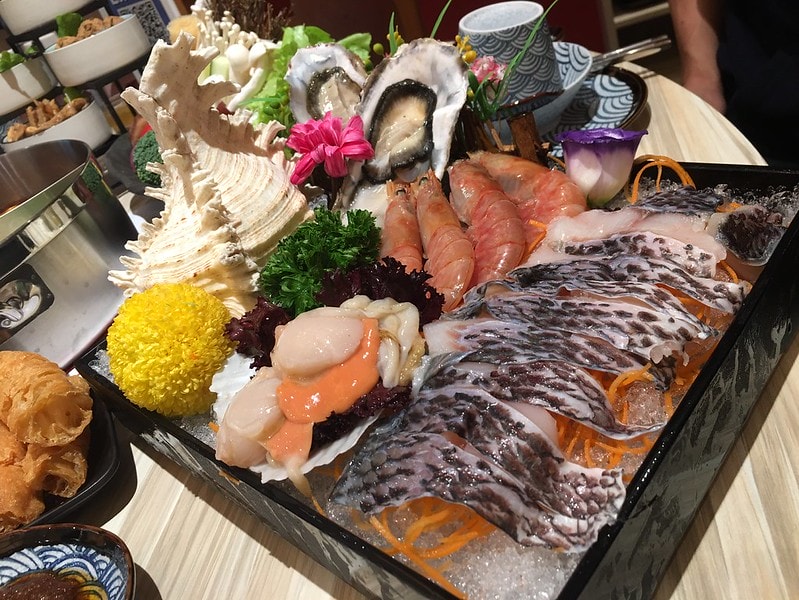 嘉義火鍋洪昌麻辣鴛鴦火鍋