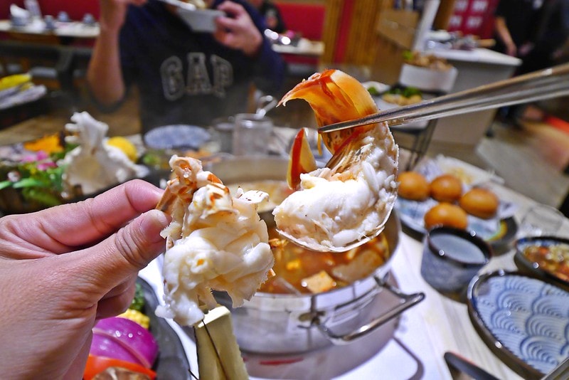 嘉義火鍋洪昌麻辣鴛鴦火鍋