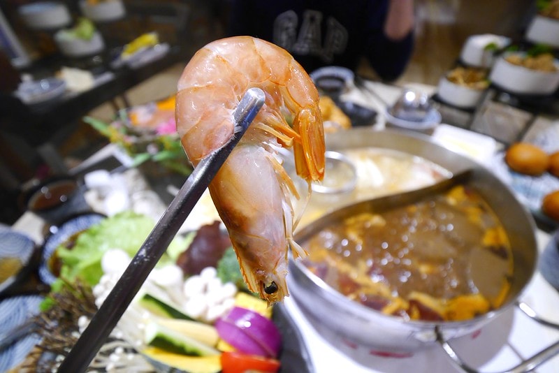 嘉義火鍋洪昌麻辣鴛鴦火鍋