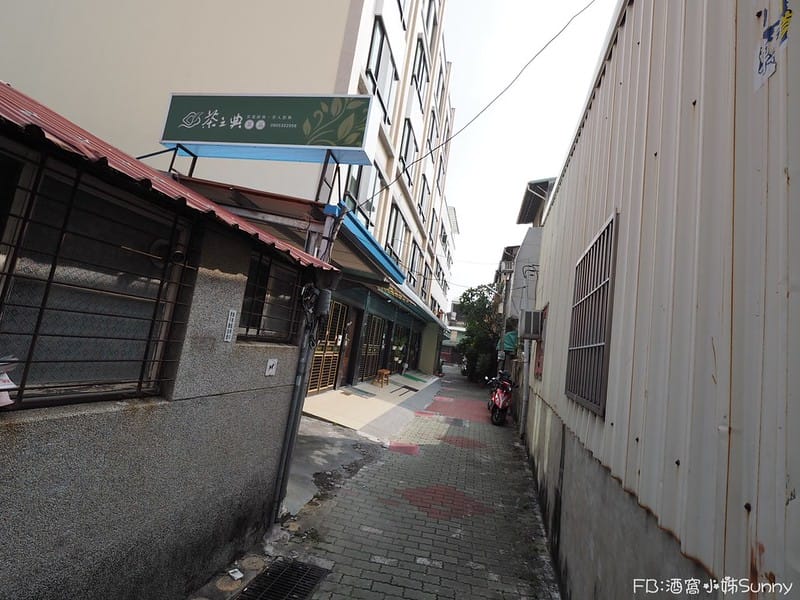 台南民宿推薦｜台南海安藝術公寓