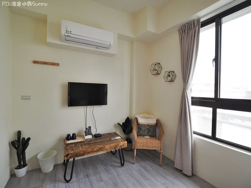 台南民宿推薦｜台南海安藝術公寓