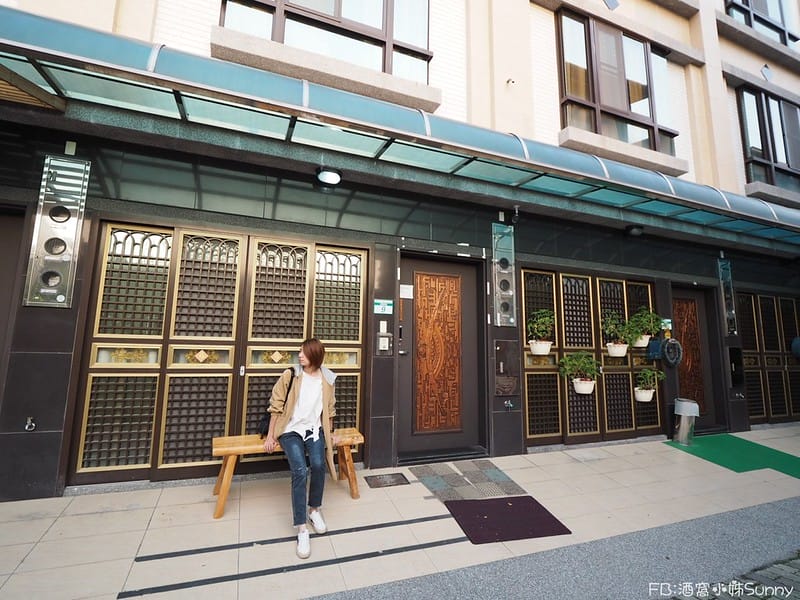 台南民宿推薦｜台南海安藝術公寓