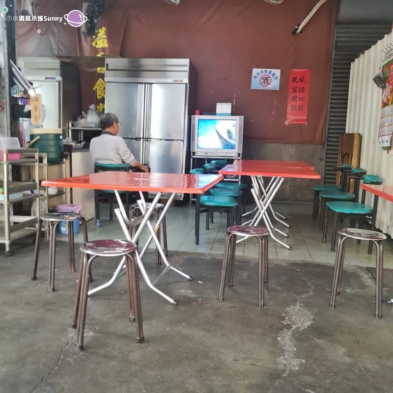 嘉義好吃的炒飯｜芳安路炒飯｜溢香食堂